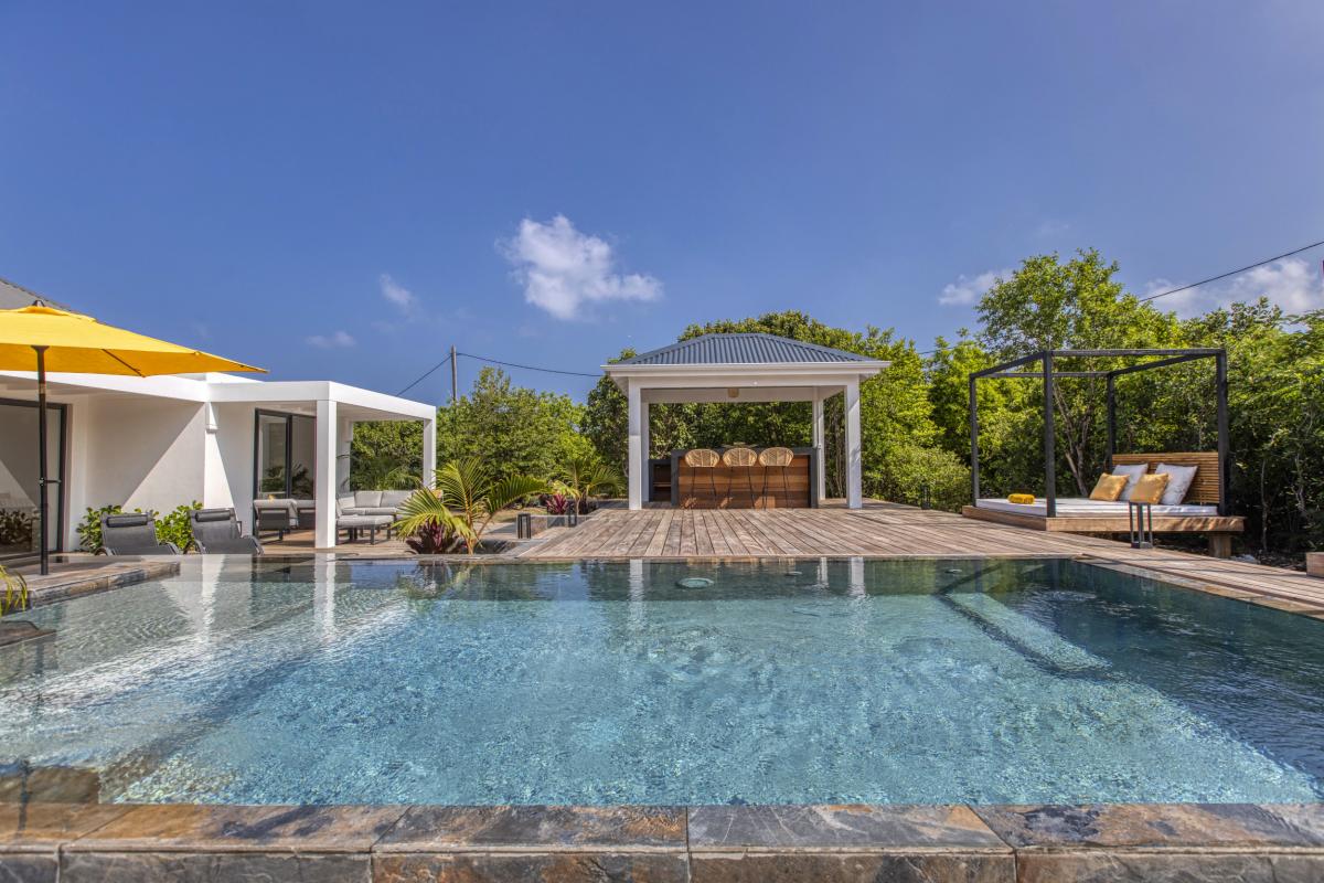 Location villa Saint Martin Terres Basses - Villa 2 chambres 4 personnes - piscine - jardin tropical - 2700m de la plage de Baie Rouge (4)